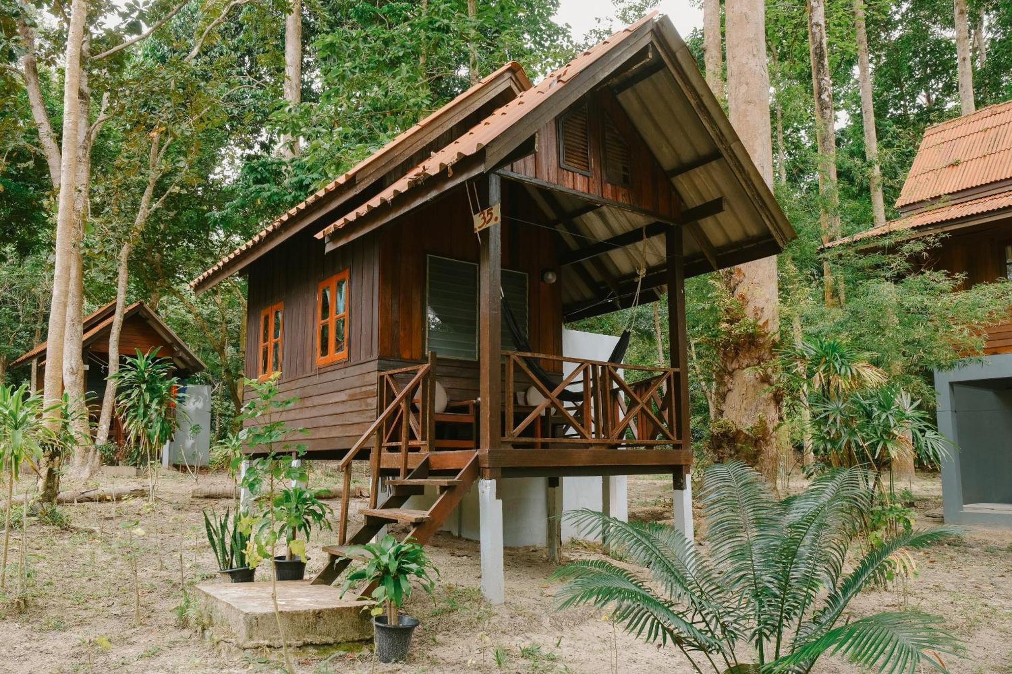 קו ג'ום Joy Bungalow Resort And Restaurant מראה חיצוני תמונה