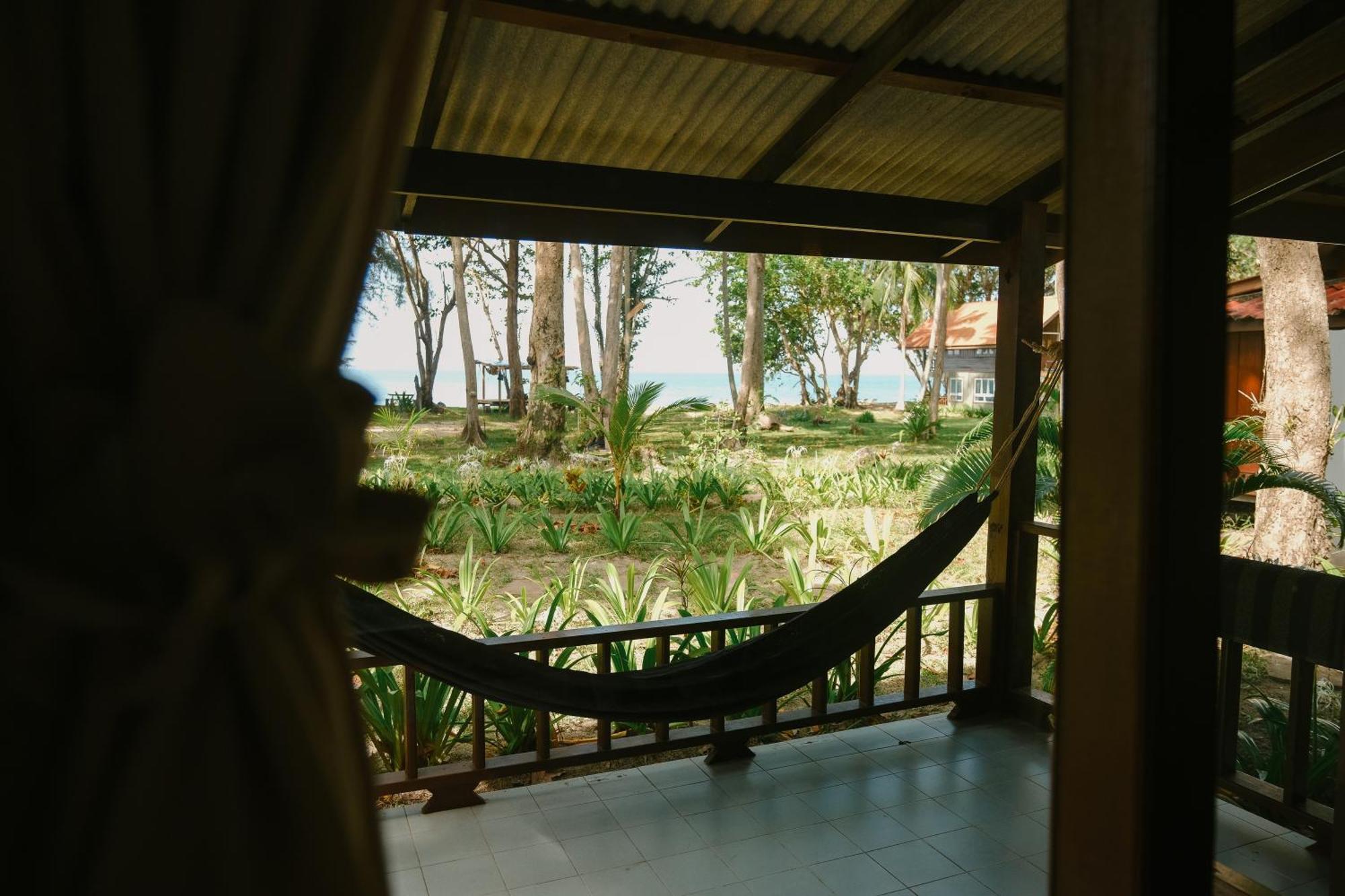 קו ג'ום Joy Bungalow Resort And Restaurant מראה חיצוני תמונה
